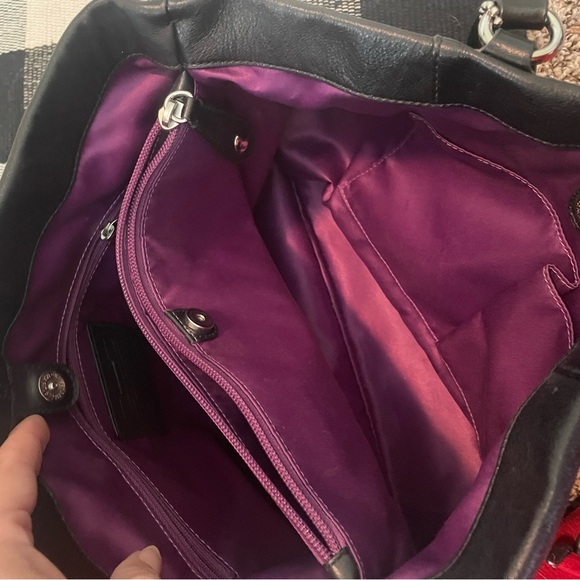 Coach Leather Purse - Picture 6 of 7